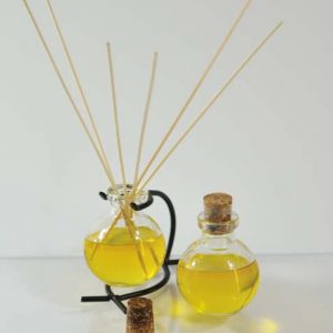 Citrus-scented Reed Diffuser